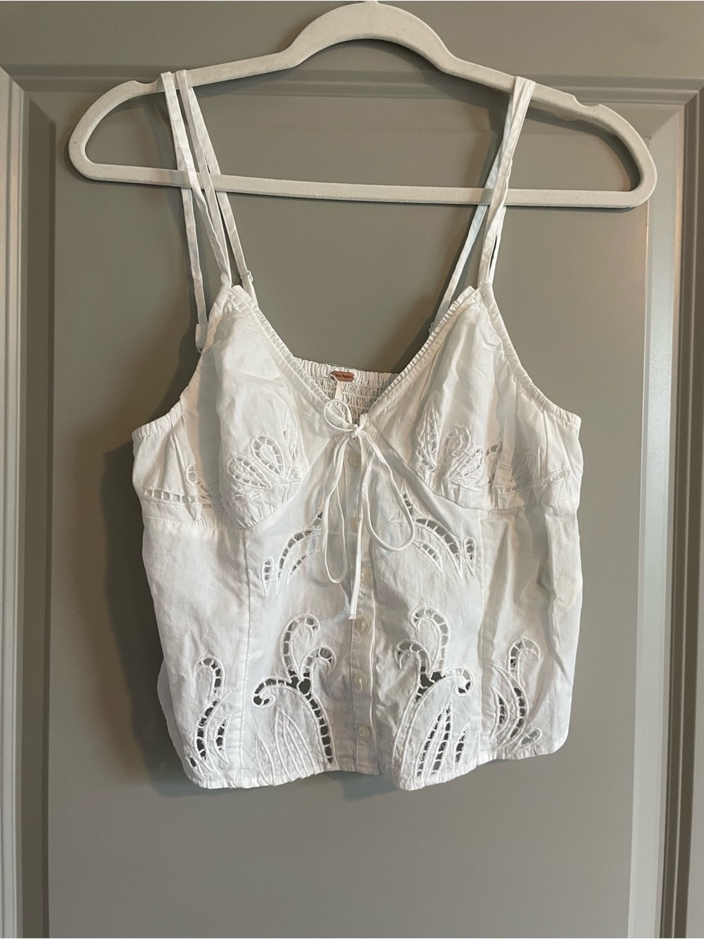 Free People Women’s White Eyelet Tie-Front Camisole Top